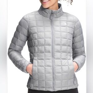 The North Face Jacket Size XS
Brand new with tags